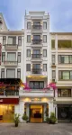 Paddy Hotel Hotels near Cung cá heo Hạ Long
