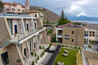 ANIMA Premium Suites - Pools