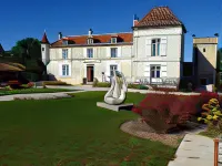 Domaine de Montboulard Hôtels à : Soyaux