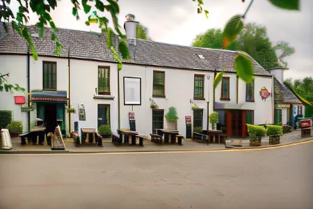 The Falls of Dochart Inn Отели в г. Крианларич