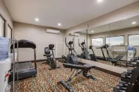 Baymont by Wyndham Milan Hotel di Dundee