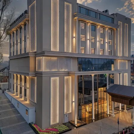 Ramada Encore by Wyndham Rajbagh Srinagar