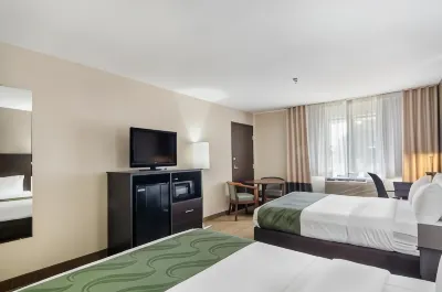 Quality Inn Goodland I-70 Hotels near جودلاند