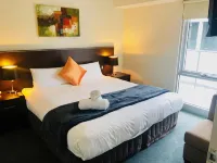 St Kilda Central Apartments Hotels near Palais Theatre