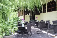 Puri Bunga Beach Cottages - sarapan