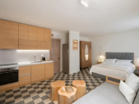 Eramai Hotels in Patrai