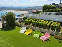 Apartamentos El Caserio