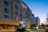 Fairfield Inn & Suites Seattle Bremerton Hotels in Bainbridge