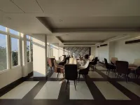 Hotel Basant Sarovar - فطور