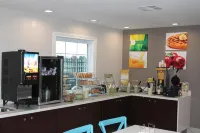 Quality Inn & Suites Port Arthur - Nederland - breakfast