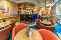 Hotel Pacific - breakfast