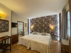 Hospedium Hotel Retiro del Maestre