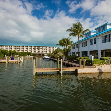 Ocean Pointe Suites at Key Largo