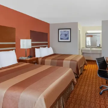 Days Inn by Wyndham Dalton