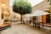 Hotel Los Tambos Colonial - Balkoner