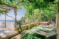 Villa Anfitrite - Mountain View