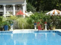 House of 1833 Bed and Breakfast Hotels in Stonington