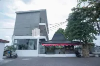 Sawah Joglo Boutique Villa Mitra RedDoorz Hotels in Sleman Regency