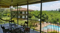 Finca Hotel El Palmar - Pools