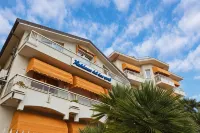 Residence Dei Due Porti