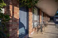 Woomargama Motel