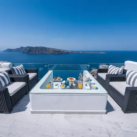 Hyperion Oia Suites