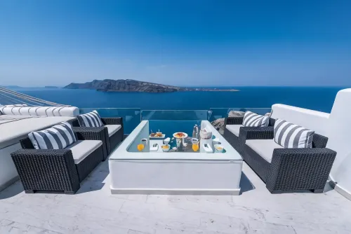Hyperion Oia Suites - Rooftop Pools