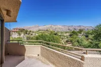 Stunning Catalina Mountain Views.