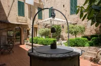 Piazza Paradiso Accommodation