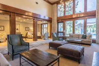 Juniper Springs Resort Hotel a Mammoth Lakes