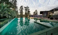 Jamala Wildlife Lodge - piscina