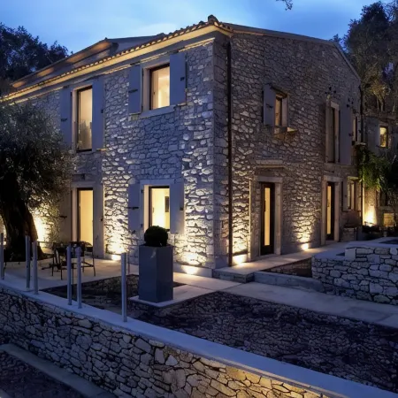 Torri E Merli Boutique Hotel