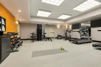 La Quinta Inn and Suites by Wyndham at WaTiki Waterpark - salle de sport