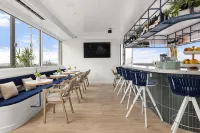 Sea Sprite Beach Club Hotels in Hermosa Beach