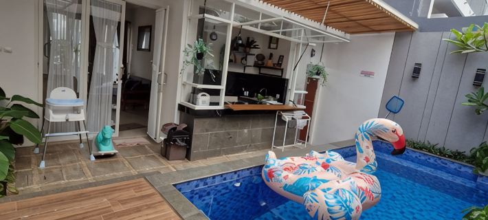 Ciara Villa with Private Pool Hotels in Junrejo