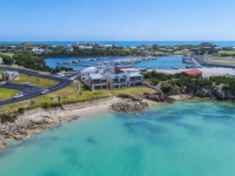 Robe Marina Accommodation فنادق في روبي