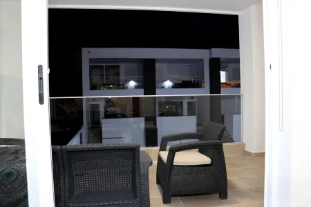 Topacio 3 Joyas del Mar San Carlos Отели рядом с достопримечательностью «Barajitas Canyon»