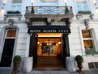 Hotel Acacia Hotels near Stadhuis