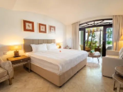 Village du Pecheur Hotels in Praslin Island