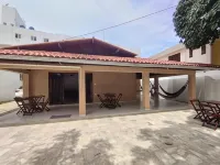 A Oca Hostel Bar โรงแรมใน