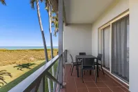 Moonlight Bay Suites - Ocean View