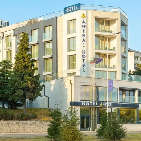 Amiral Hotel Отели рядом с достопримечательностью «Технический университет Варны»