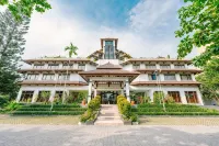Grand Diamond Hotel Yogyakarta (Formerly Grand Quality Hotel)