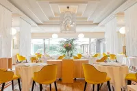 Le Manoir du Lys - breakfast