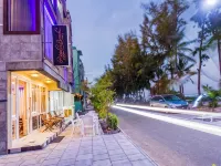 Ripple Beach Inn فنادق في جزیرهٔ هولهوماله