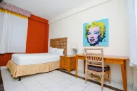 Hotel Santa Maria Отели в г. Канкун