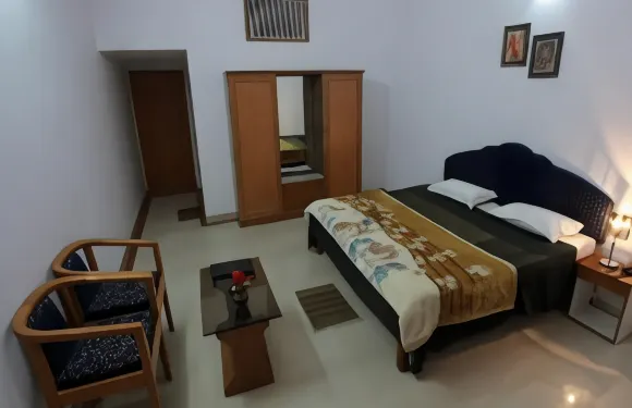 蘇里克久拉霍酒店