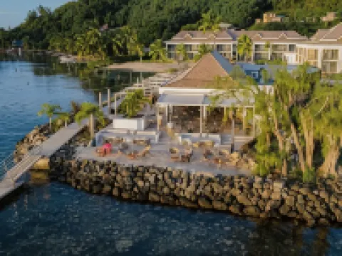 クックス・ベイ・ホテル・アンド・スイーツ モーレア島のホテル