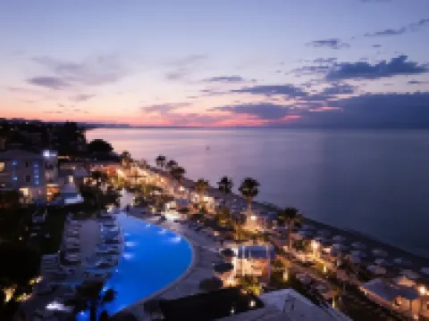 Blue Carpet Luxury Suites Hotels in Pallini