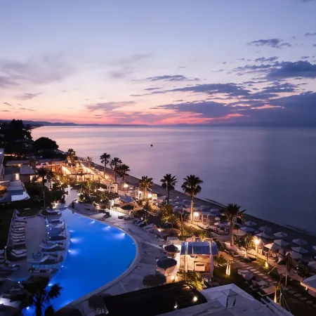 Blue Carpet Luxury Suites